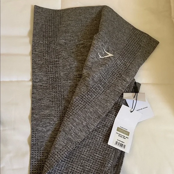 Gymshark Gray Leggings - Picture 2 of 4